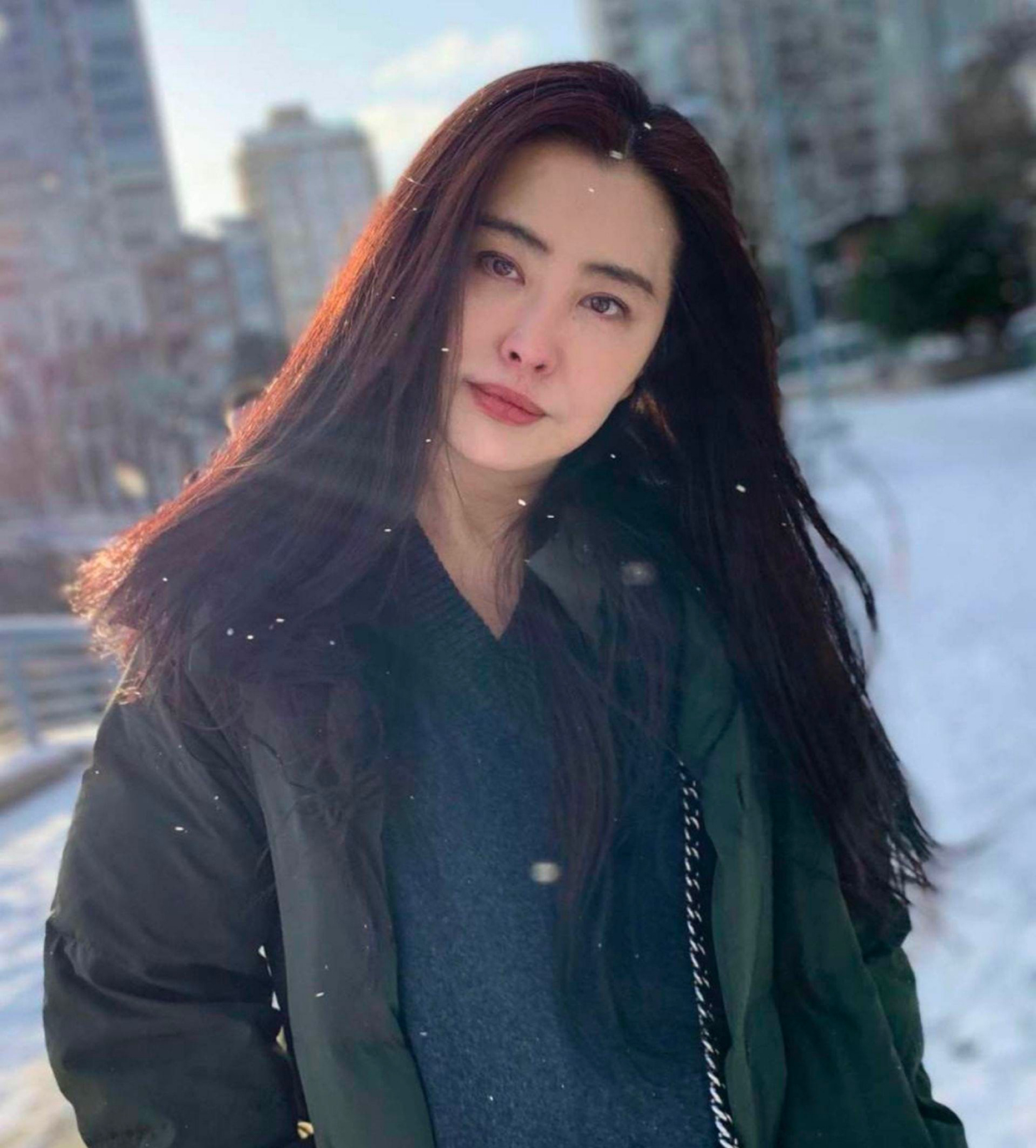 至今未婚的11位女明星，个个“风韵犹存”，最大62岁，最小43岁