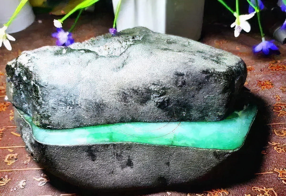 翡翠毛料和明料的区别翡翠中的毛料毛坯毛货意思详解