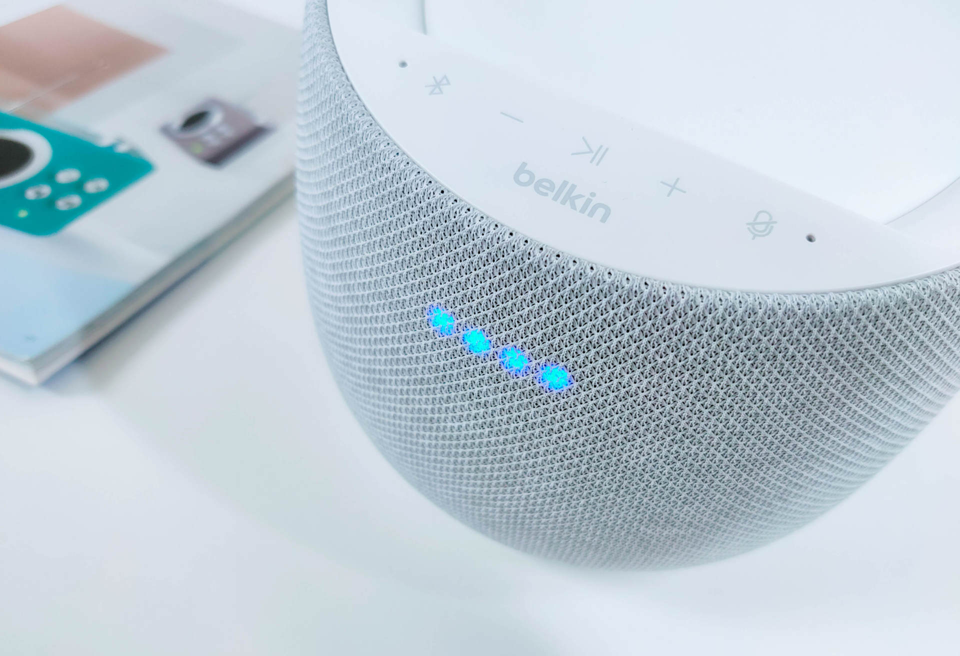 带无线充电的帝瓦雷，贝尔金帝瓦雷Elite智能音箱评测:三巨头之作