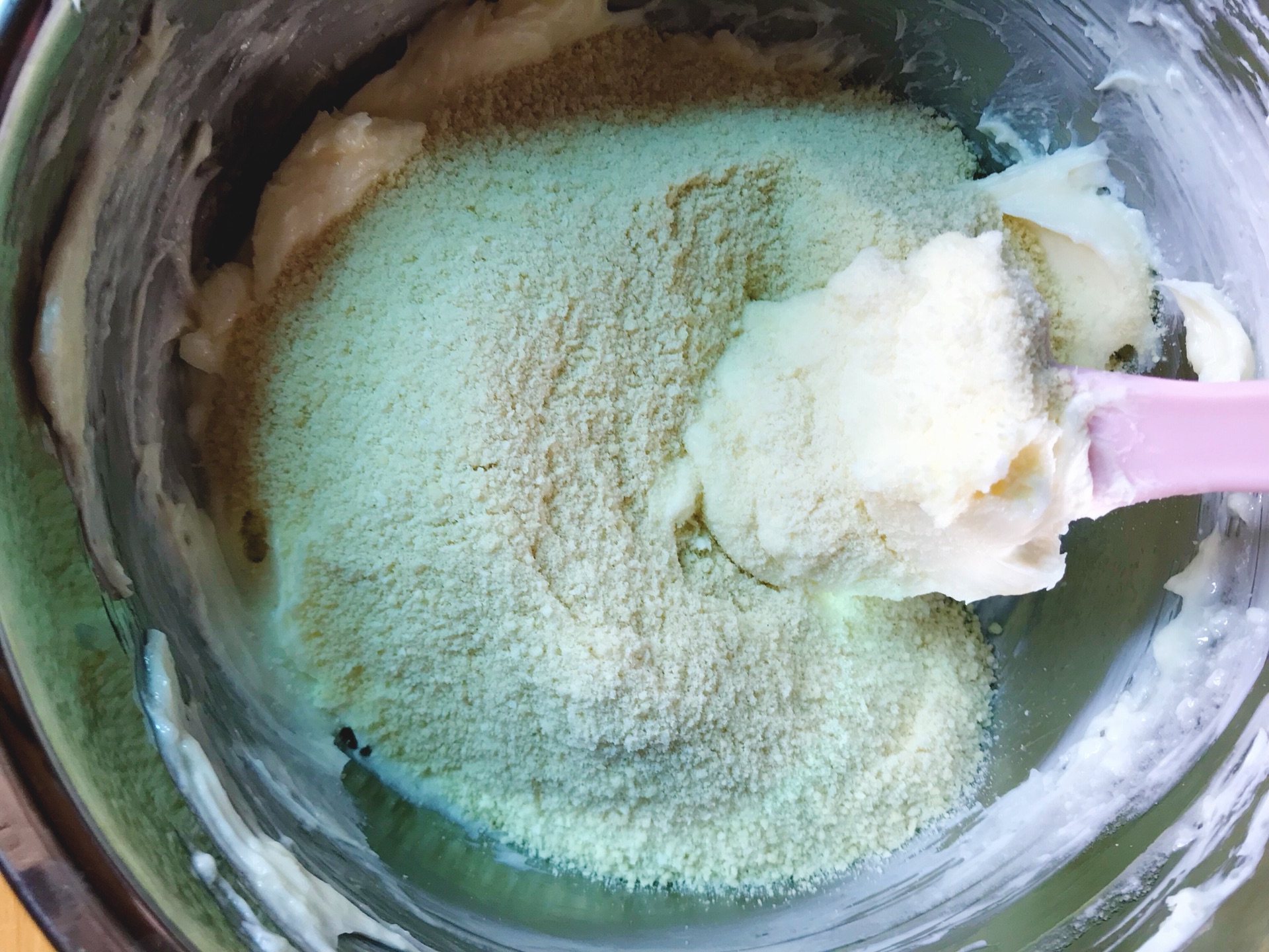 自制健康小甜点，咸香酥脆的咸味饼干，厨房小白也能做