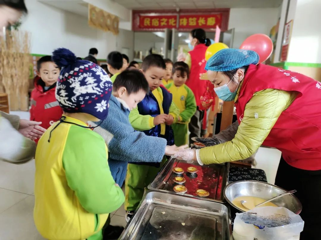 浓情中国年 欢喜逛庙会：宁阳县文庙中心幼儿园举办新年庙会活动