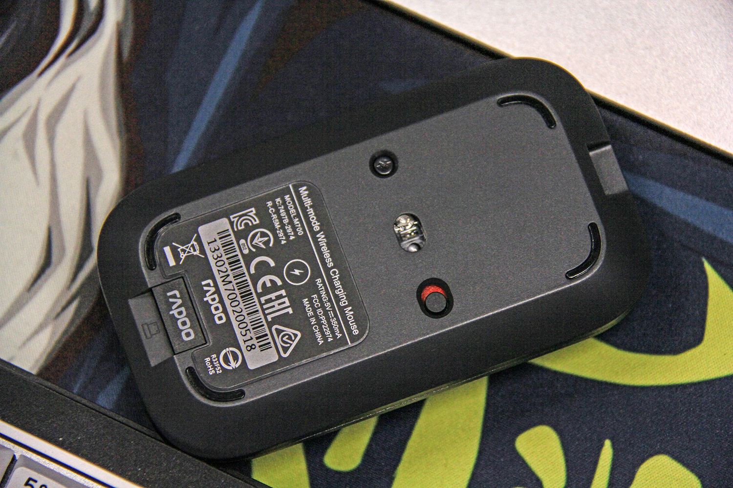 多模无线鼠标，3台设备随意控制：雷柏M700