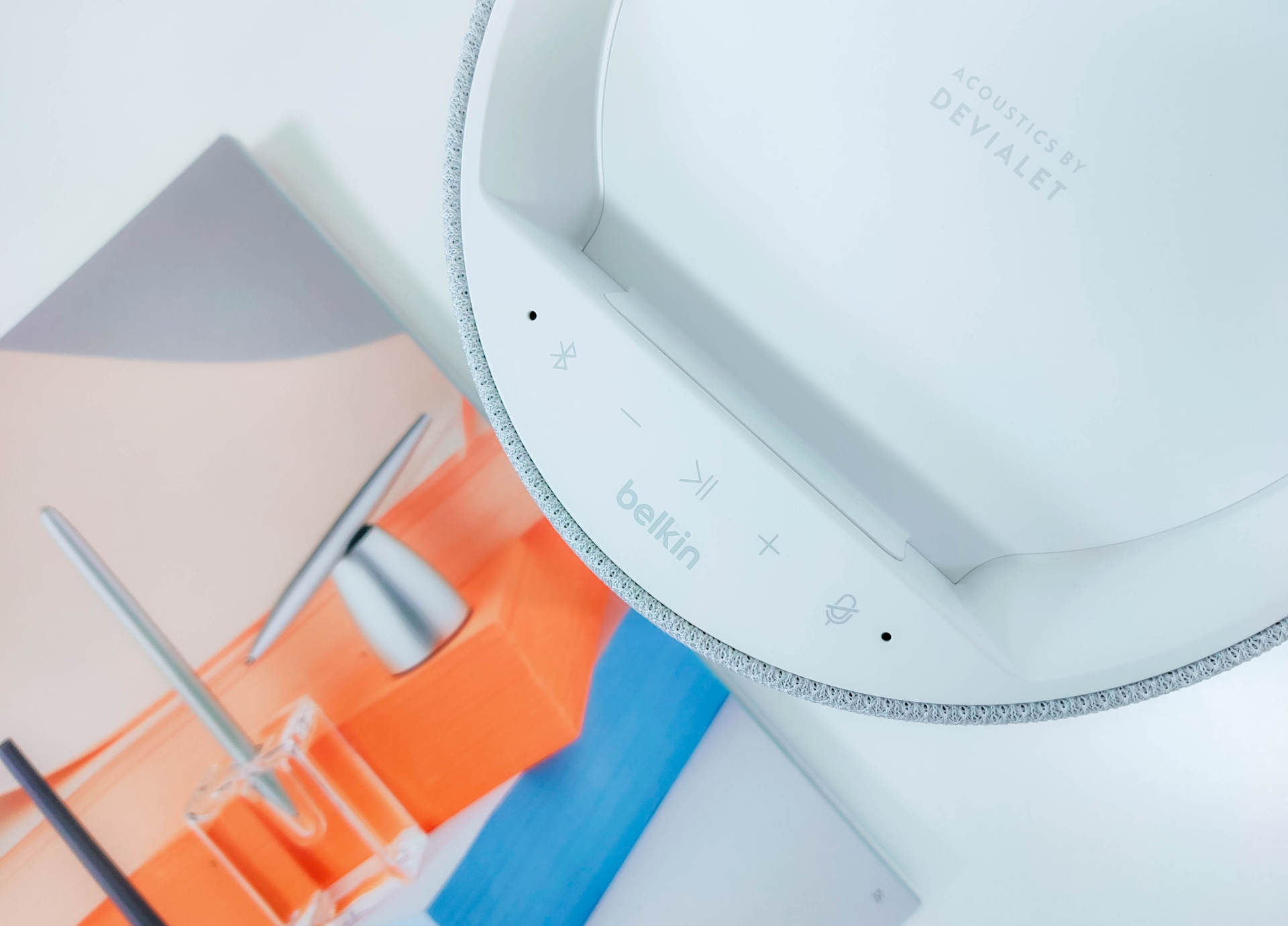 带无线充电的帝瓦雷，贝尔金帝瓦雷Elite智能音箱评测:三巨头之作