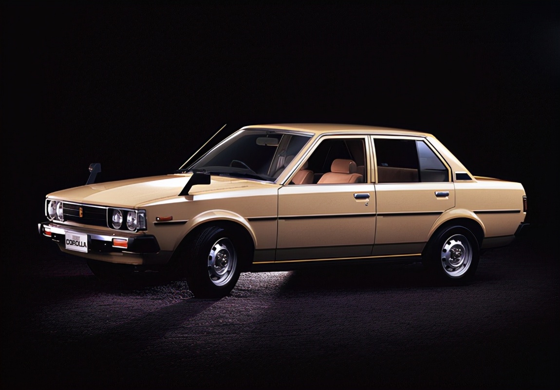 第四代卡罗拉图片,换代_大山谷图库