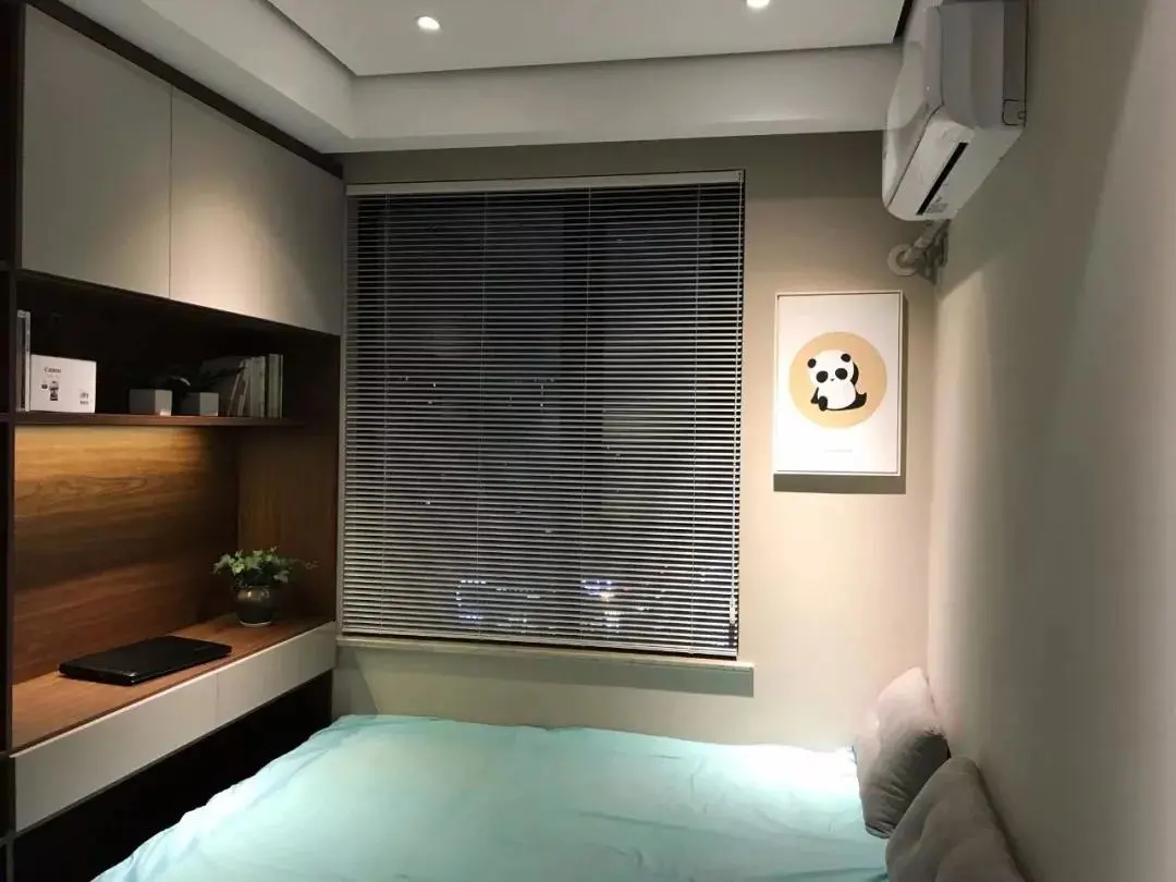 卧室简单一些，住着才够惬意