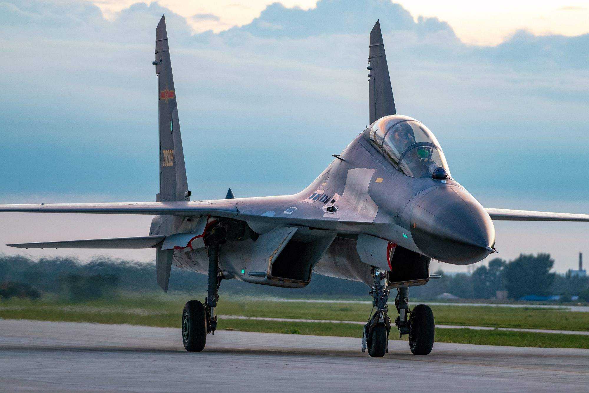 ����5��ĸ����Ϻ�����ž�39�ܻ�Ⱥǰ��Ӧ�ԣ�ʵ��̨�����λ���