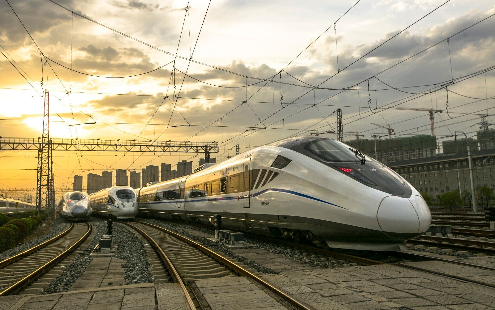 每天亏损5个亿,难道14亿人养不起中国高铁?运营力强为何还亏损_高铁网