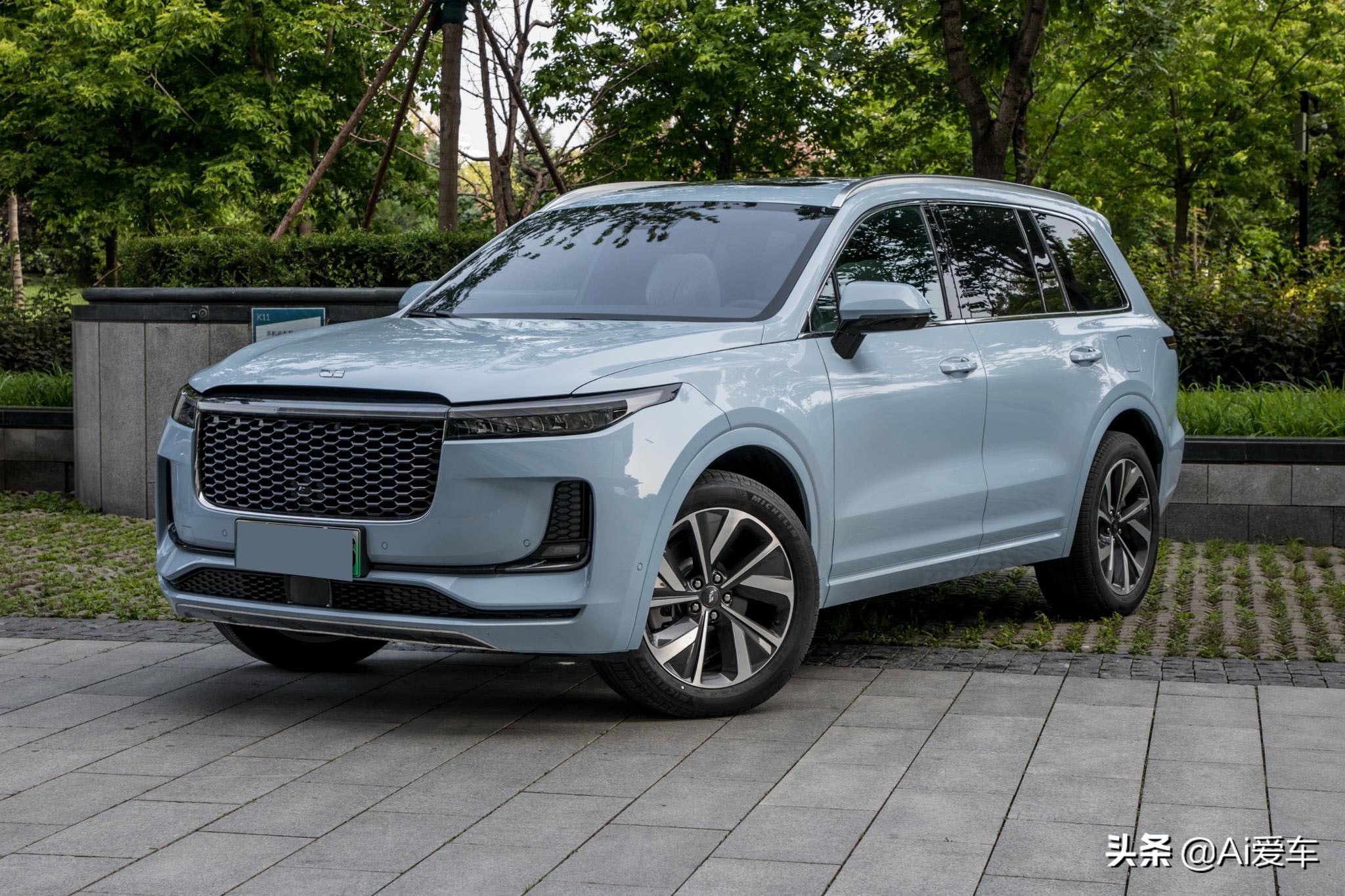 1.5L油耗长续航，独立6座绿牌家用SUV，还看啥汉兰达，理想ONE