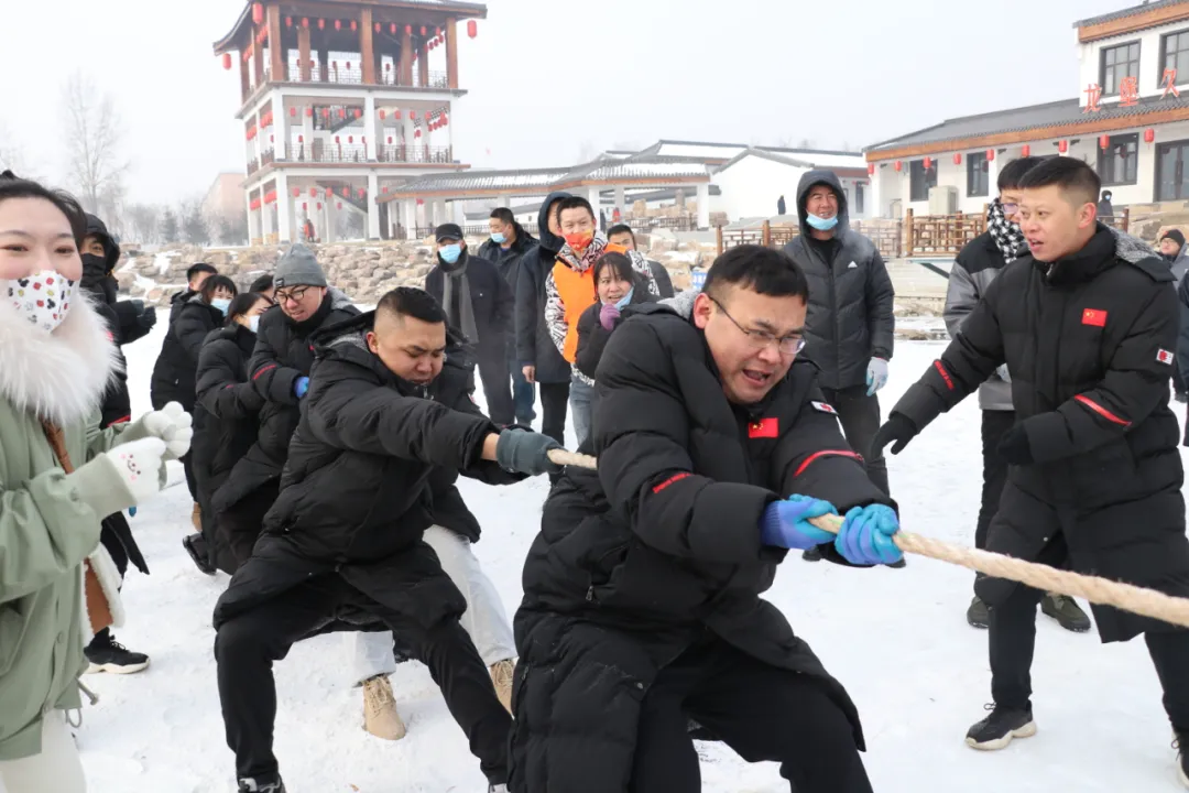 提振精气神 展现好作风——辉南县人民法院参加全县群众性冰雪赛事