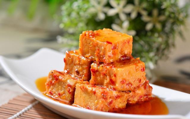 豆腐乳究竟是“养生专家”还是“健康杀手”？医生来告诉你答案