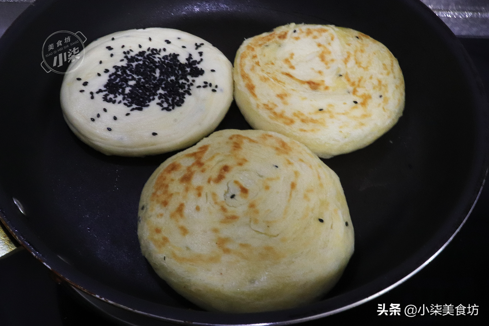 想吃酥掉渣饼，5分钟教会你，外酥里软又多层，一周吃7次都不嫌腻