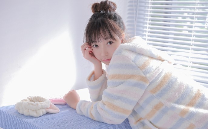 第一次和自己喜欢的女生聊天，第一次和刚认识的女生怎么聊天？