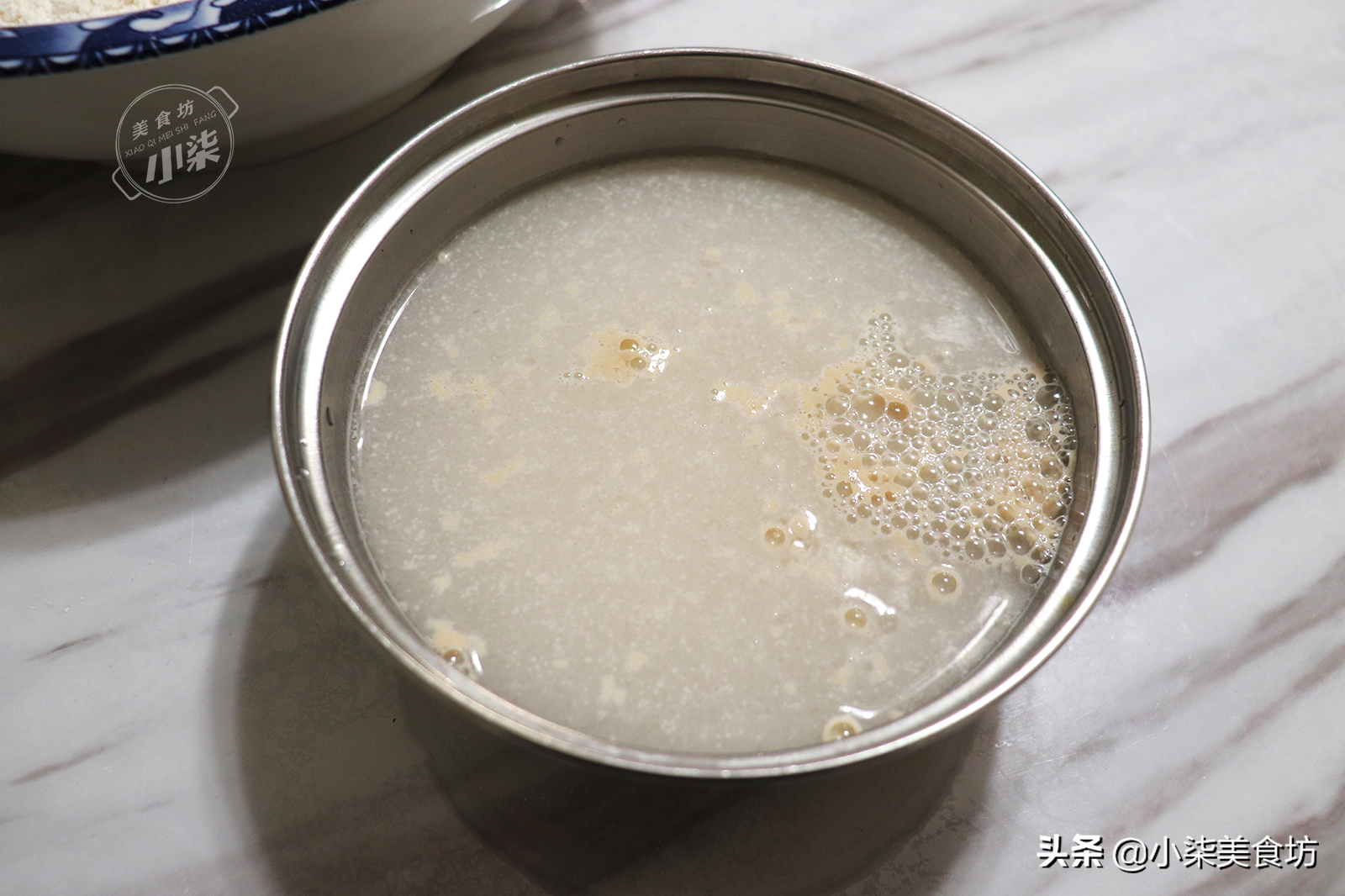 想吃酥掉渣饼，5分钟教会你，外酥里软又多层，一周吃7次都不嫌腻