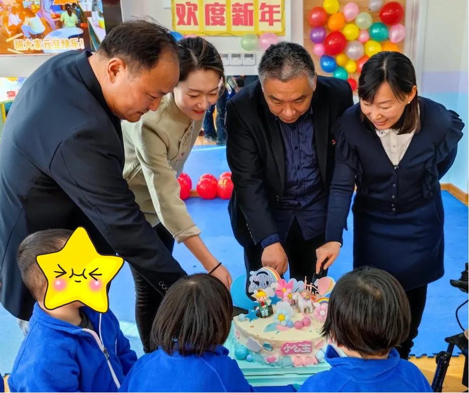 辞旧迎新展风采 童心拥抱新一年｜青岛市儿童福利院特教学校开展“元旦”主题教育