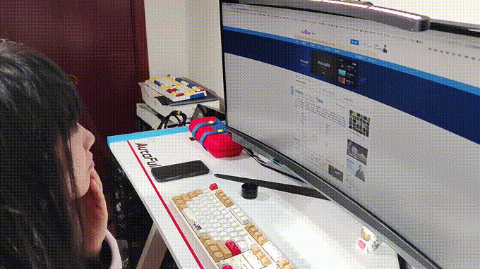 品仕乐立式电吹风体验：颜值与形态都有点意思！还可适当解放双手