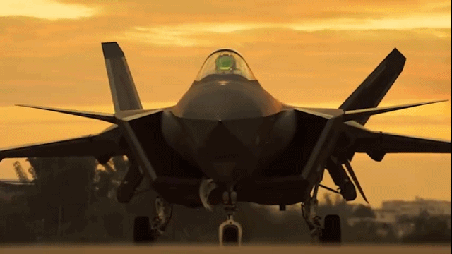 ���ӹ�������-20���-16��սϸ�ڣ�����ֱ�����й��桶׳־���ơ�