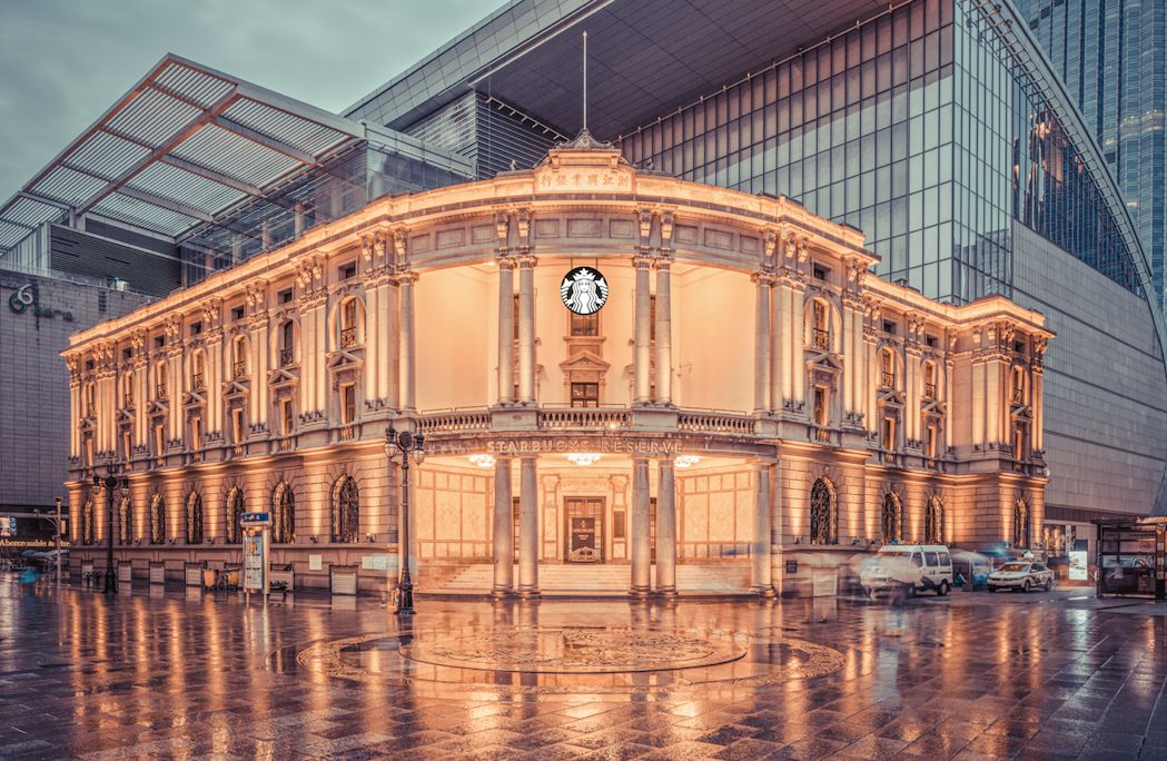 民国老银行与现代文明完美融合，星巴克玩出新高度
