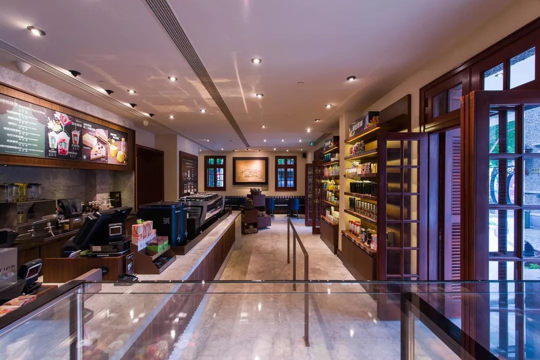 民国老银行与现代文明完美融合，星巴克玩出新高度