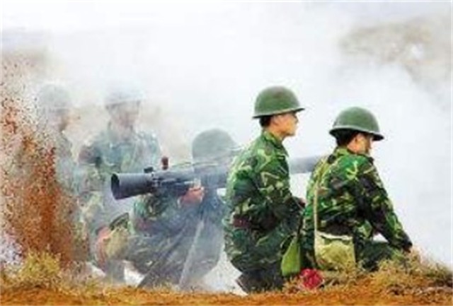 中国解放军编制：军、师、旅、团、营、连、排、班各有多少人？