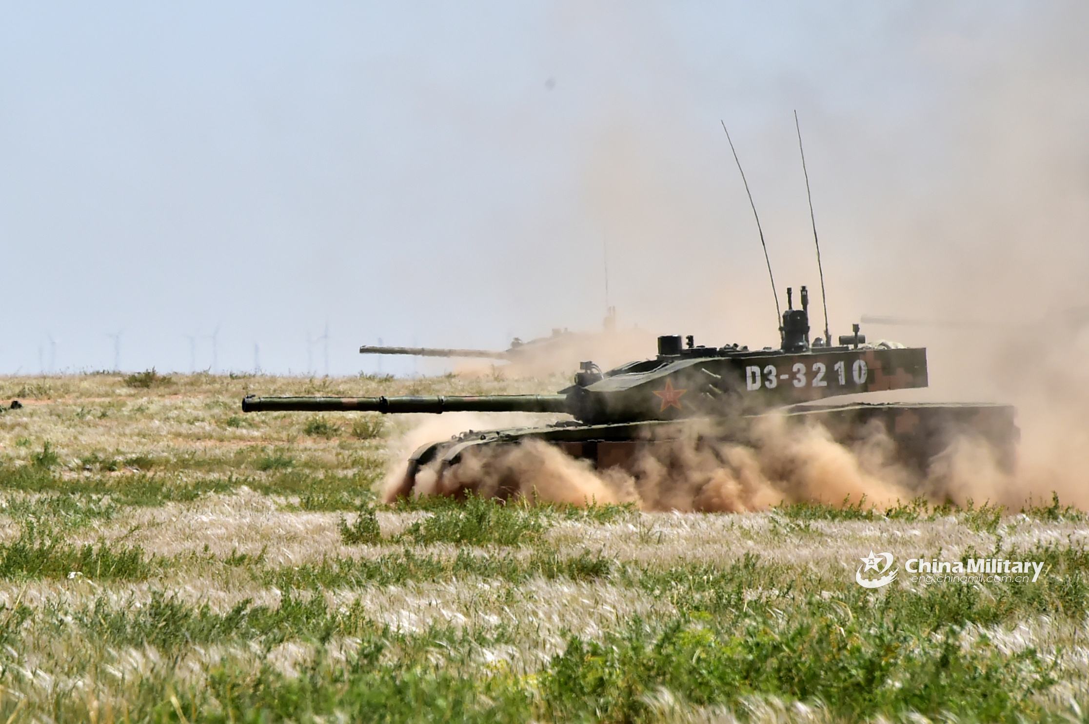 2022�й�½��չ����29���غϳ������ƴ�����99A��04A��װ���ص�Զ