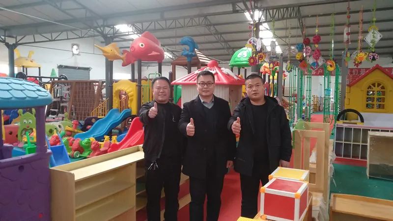 幼教专委会动态 | 走访安阳企业——东方玩具厂