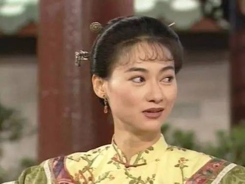 至今未婚的11位女明星，个个“风韵犹存”，最大62岁，最小43岁