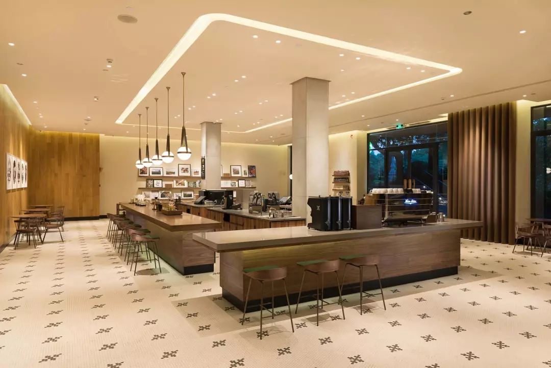 民国老银行与现代文明完美融合，星巴克玩出新高度