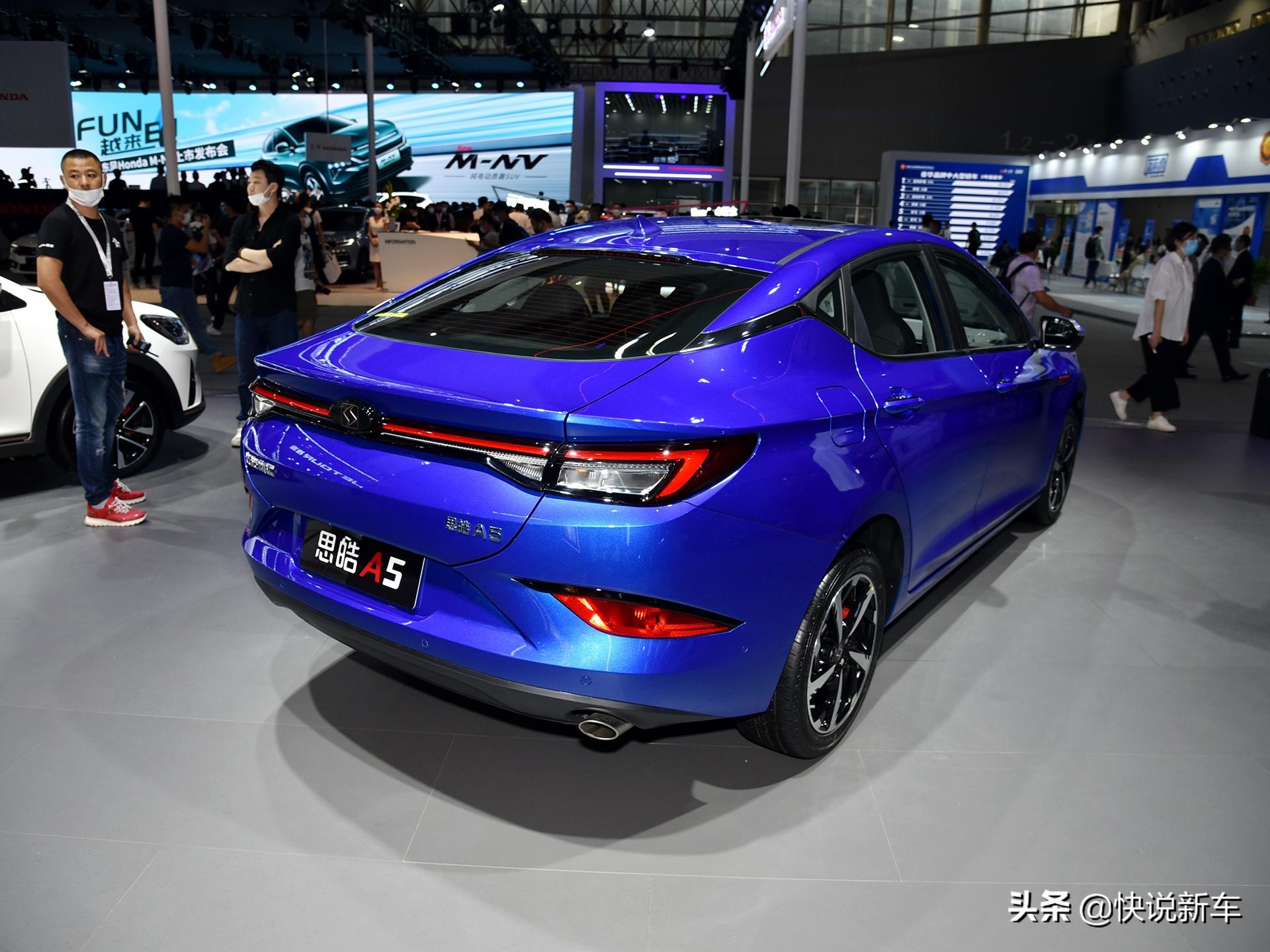 88万,运动小车带回家,配置丰富空间大,实拍思皓a5