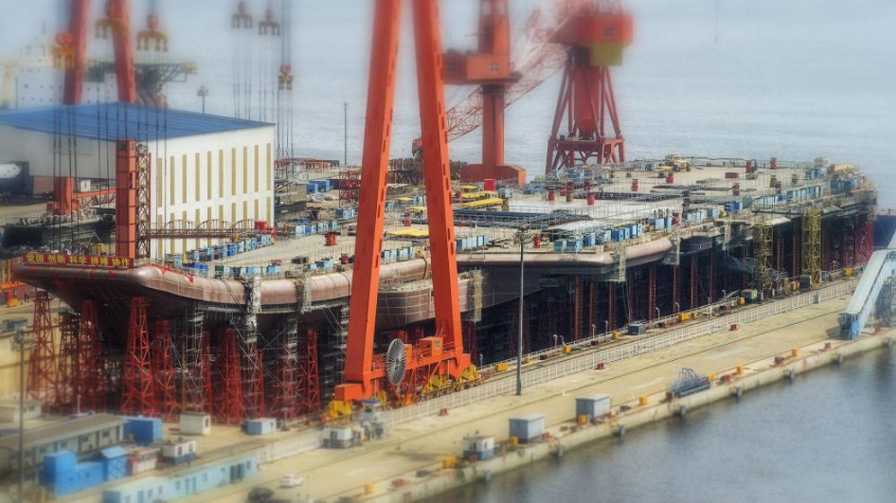 �����췽ҹ̷���й���ȫ����������ʱ�䣬�����һ�Һ�ĸ