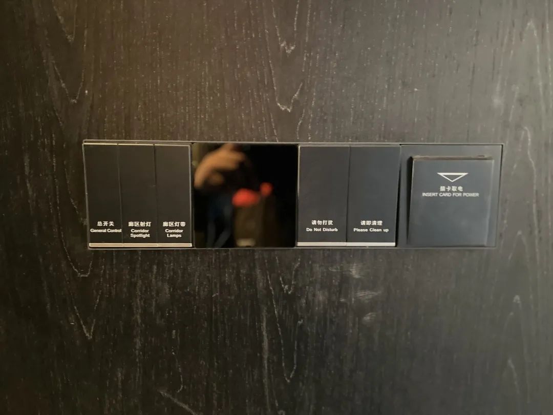 「罗格朗授权代理商」北京冬奥会酒店，罗格朗电气在央视高频亮相