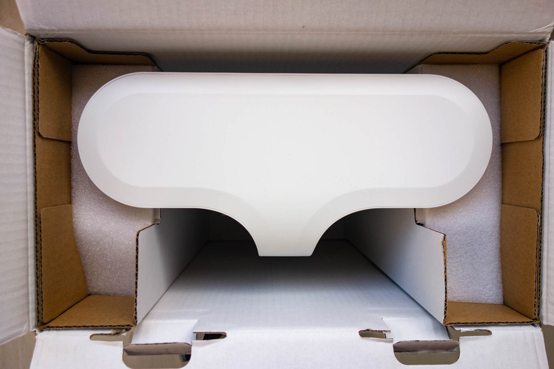 学习不能怠慢，眼睛不要再被伤害，碳氧护眼学习灯Pro必不可少