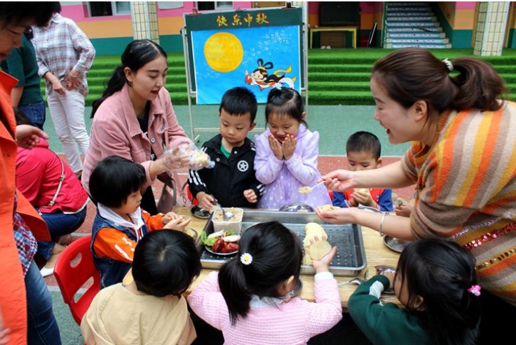 幼儿园调查学生家庭情况，家长“反套路”思路让人佩服，不能得逞