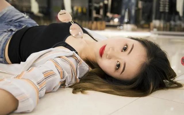�����Լ����·���ô�������� ����ǿӲҪ��������ˮ֮������