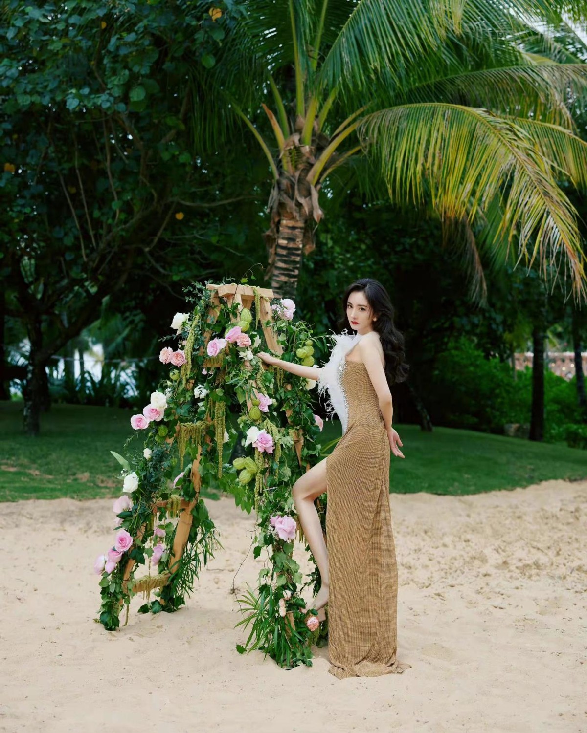 ݲߺ̺ɴӮң߿ȹȲ庮磬ĳ