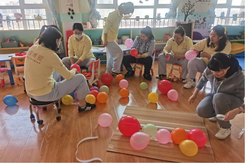 辞旧迎新展风采 童心拥抱新一年｜青岛市儿童福利院特教学校开展“元旦”主题教育