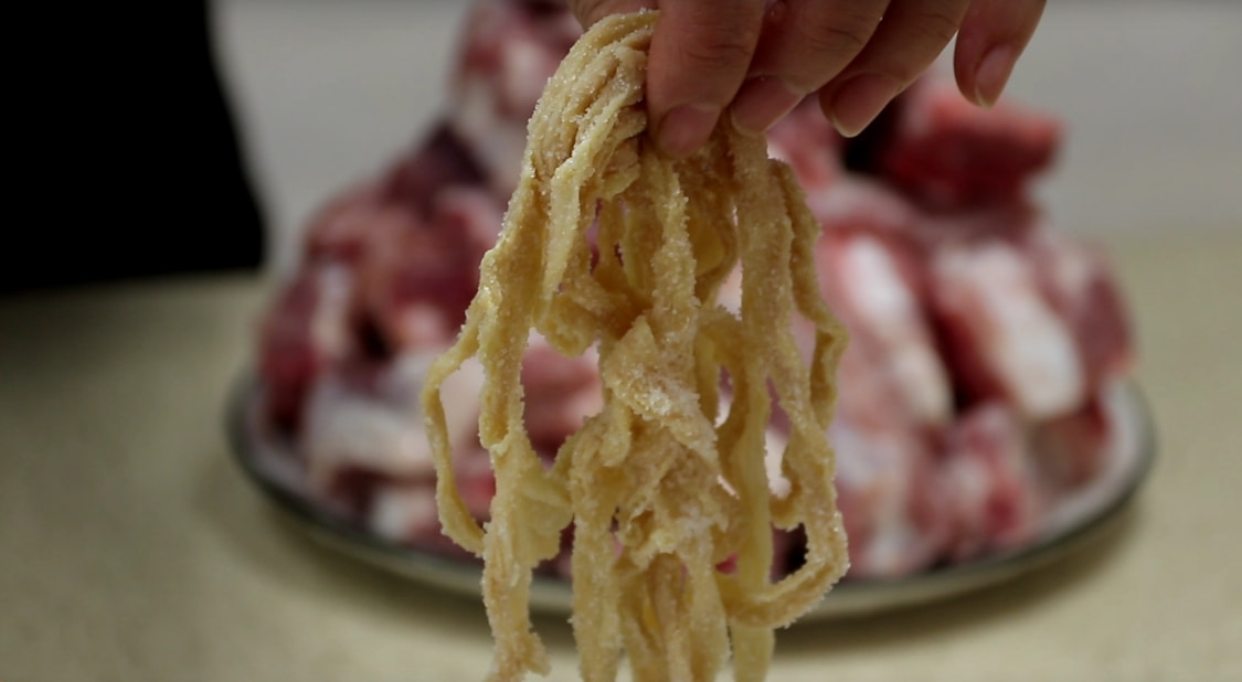 冬季，碰到这排骨香肠，我必囤50斤，随吃随取，别不懂吃