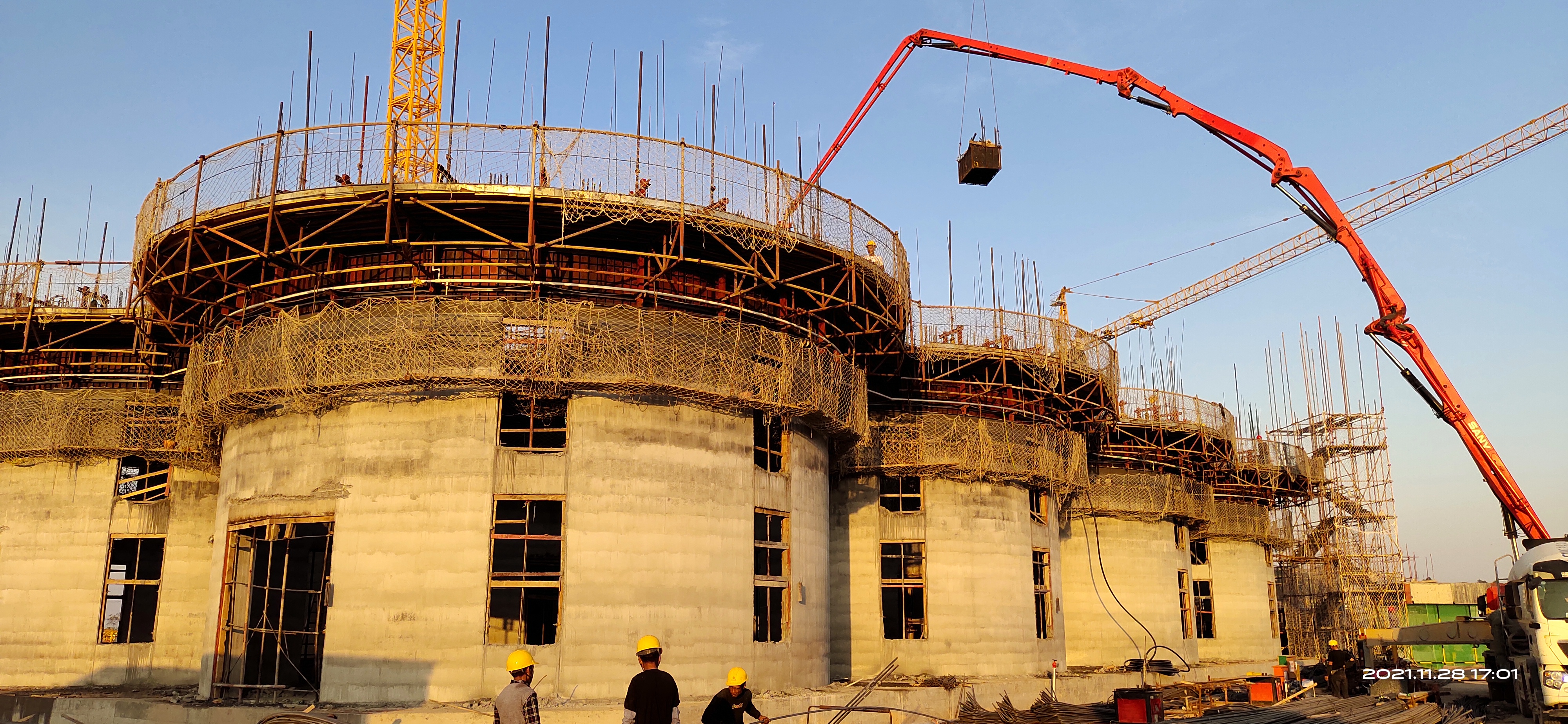 为珠海发展增添四建色彩