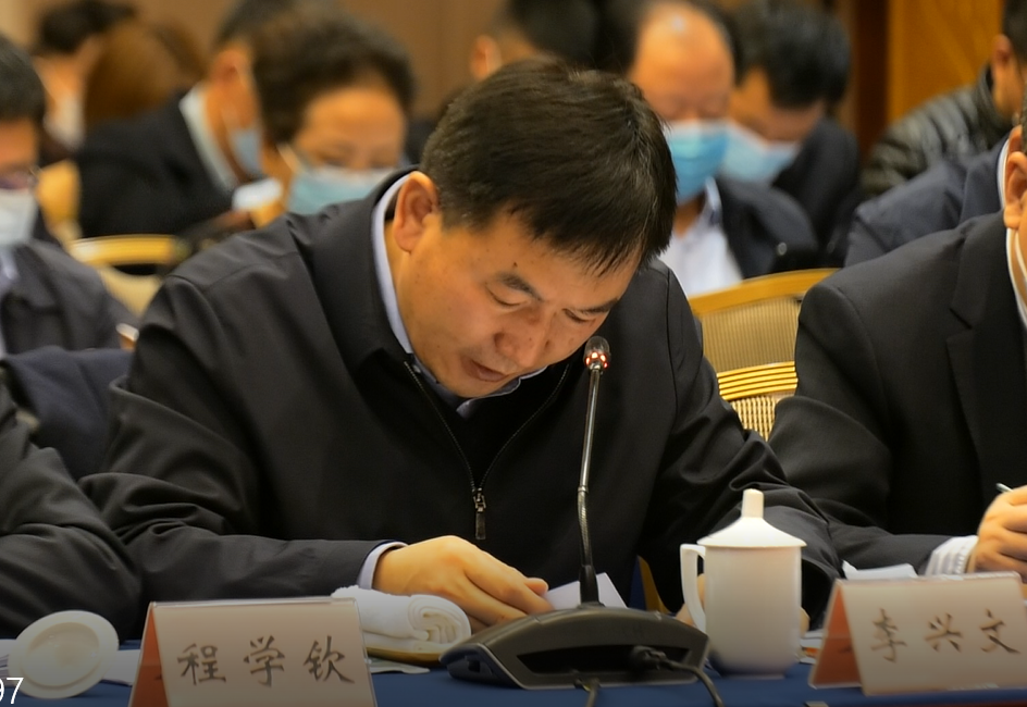 2021年第四季度全省民营企业座谈会暨政会银企对接会召开