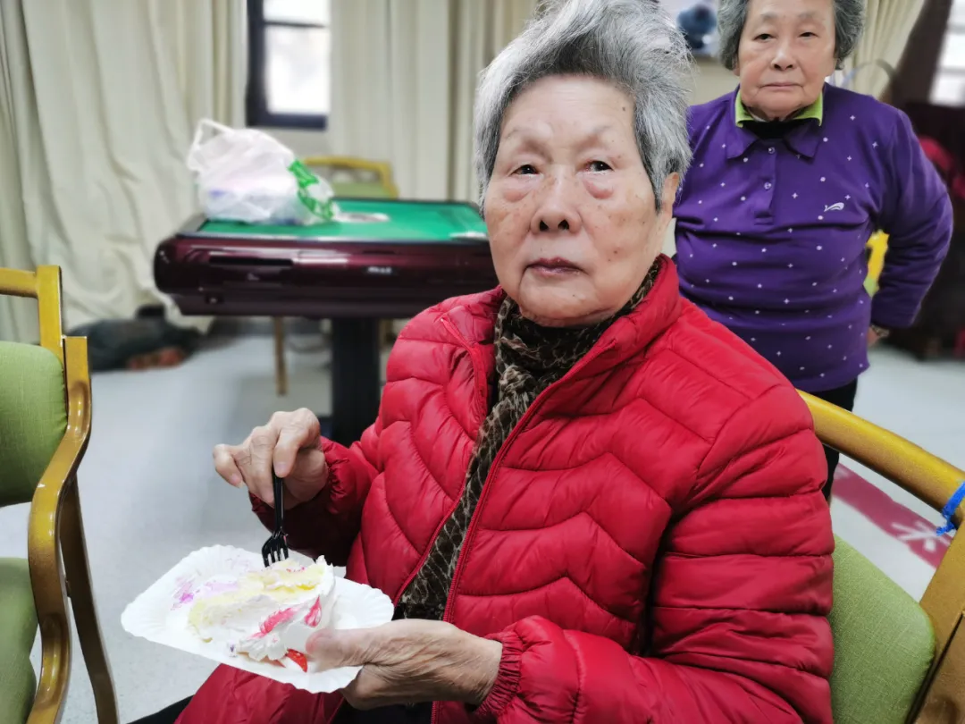 宋奶奶84岁生日会，幸福尽在不言中