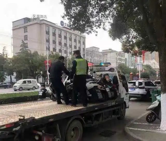 固始警方严查交通违法成效显著