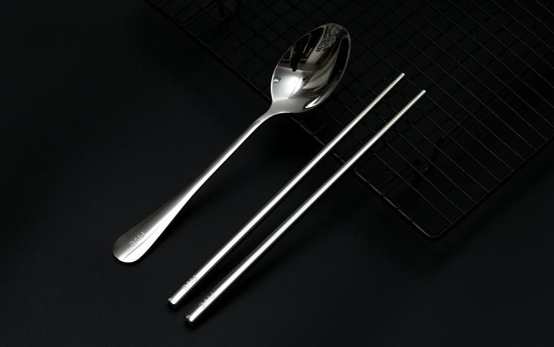 守护舌尖健康卫生，精致的饮食文化从FIVE便携消毒勺筷盒开始