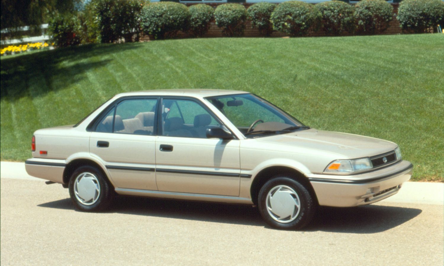 "花冠"代表着一代国人的记忆,关于丰田卡罗拉历史你知道多少?