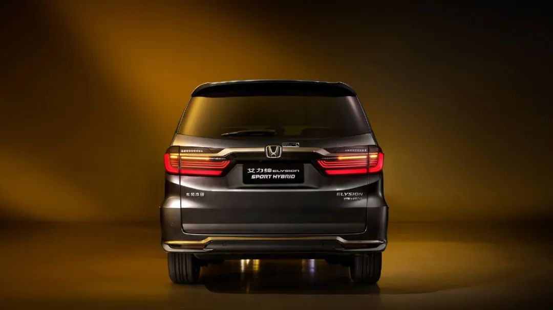 特斯拉Model 3/Y价格调整；吉利帝豪L正式上市