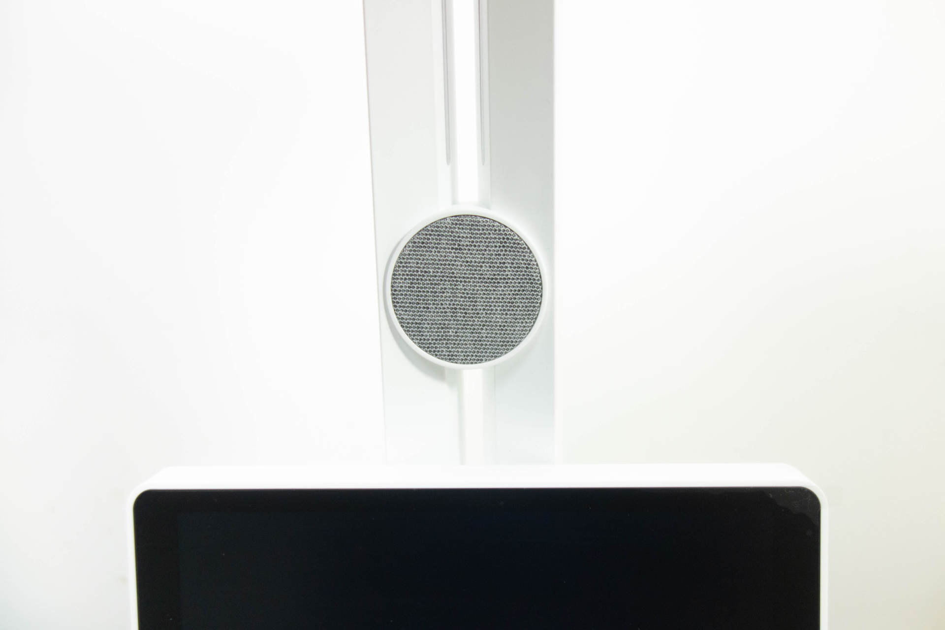 学习不能怠慢，眼睛不要再被伤害，碳氧护眼学习灯Pro必不可少