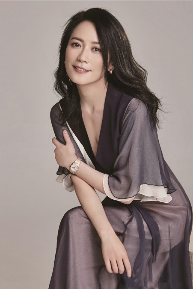 至今未婚的11位女明星，个个“风韵犹存”，最大62岁，最小43岁