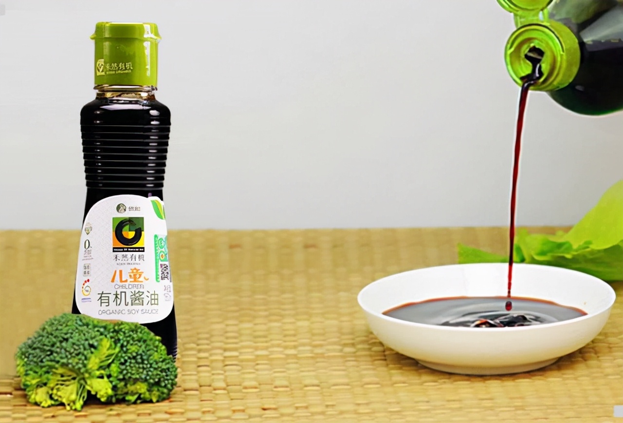 生抽、老抽、酱油、味极鲜到底用哪个？弄明白后，才知道区别很大