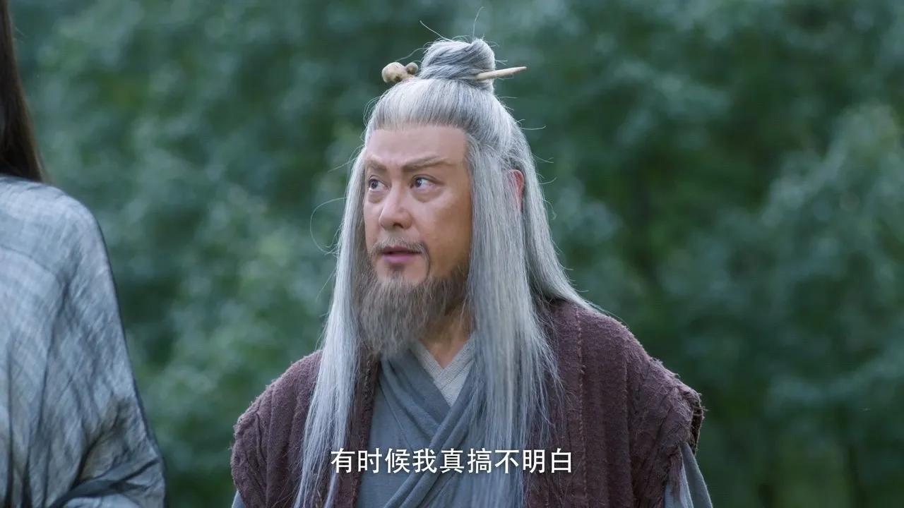 李淳罡为护徐凤年耗尽剑气，油尽灯枯而亡