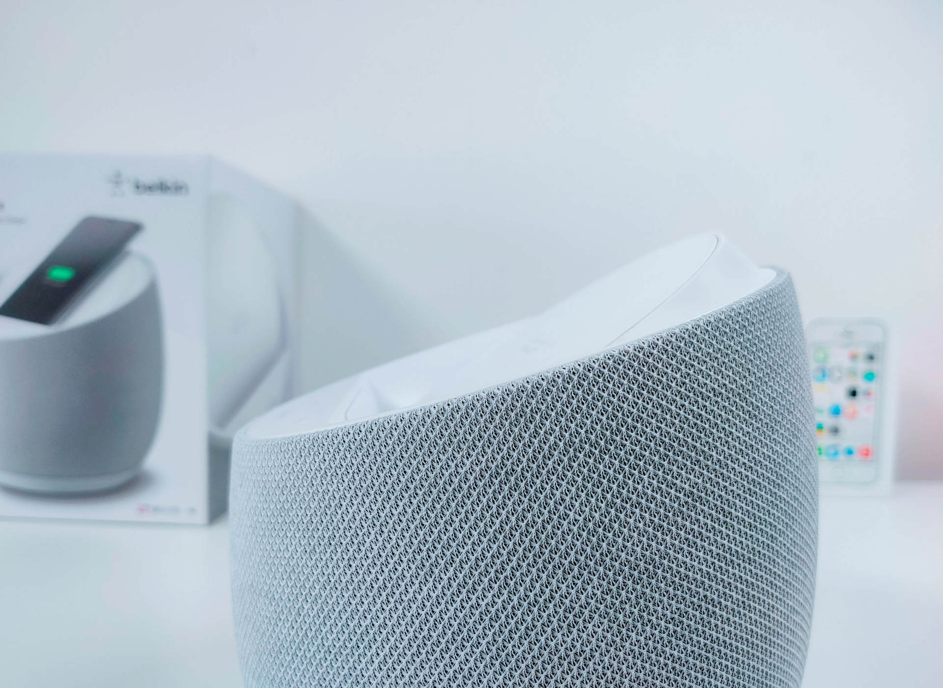 带无线充电的帝瓦雷，贝尔金帝瓦雷Elite智能音箱评测:三巨头之作