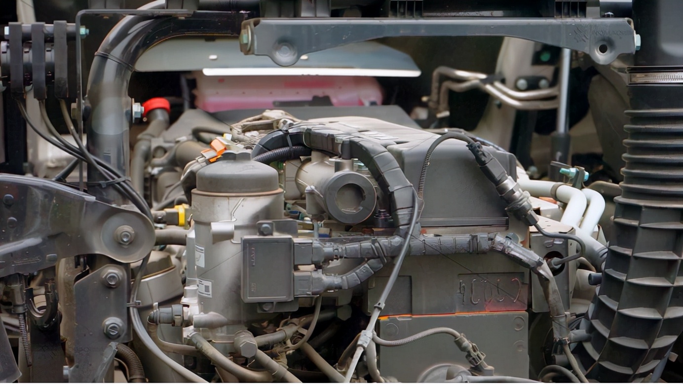 狮王的进化，全新国六B曼恩4×4越野房车底盘介绍（下）