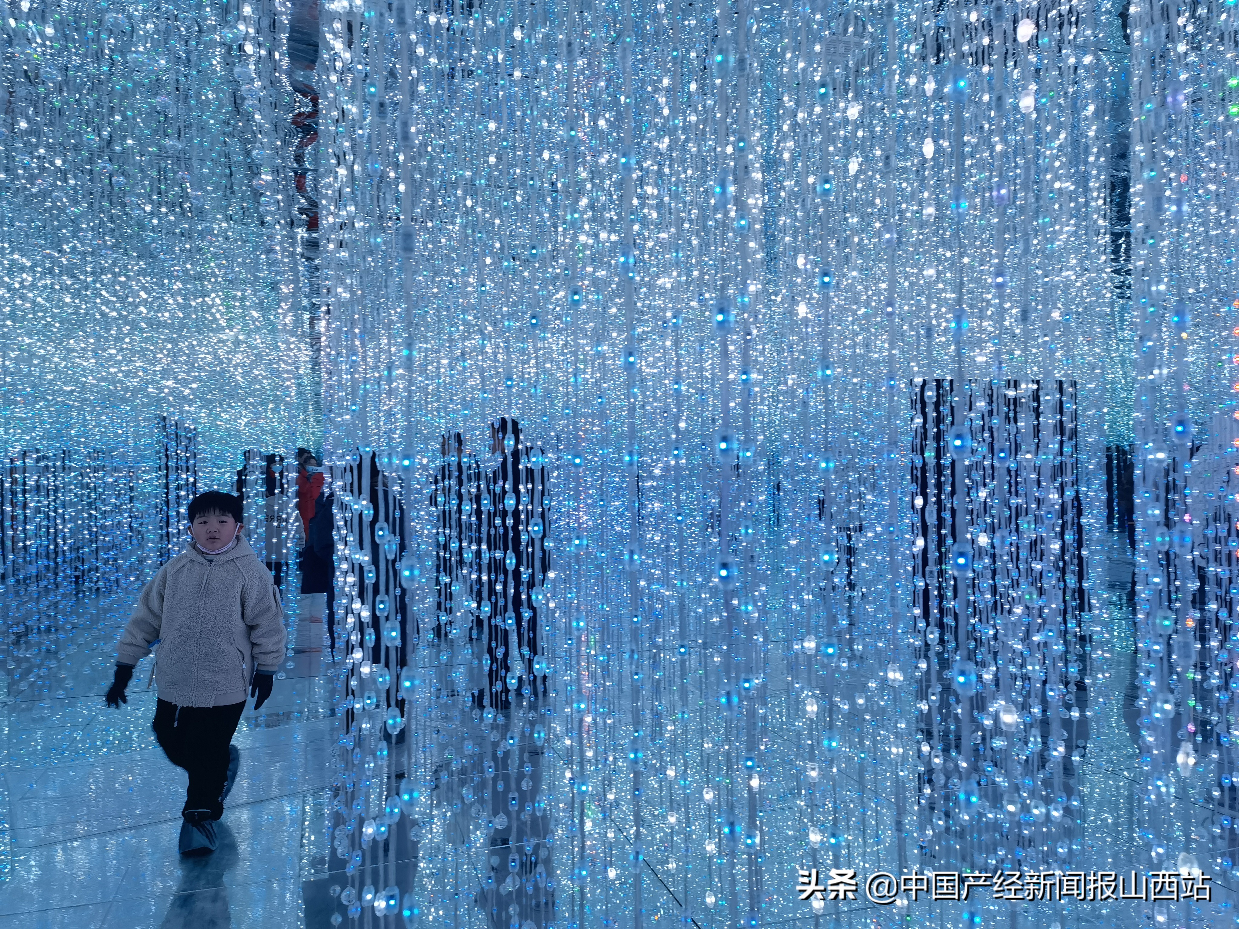 春节来太原稻田公园体验浪漫、童趣、稻田、冰雪奇缘……你一定不虚此行